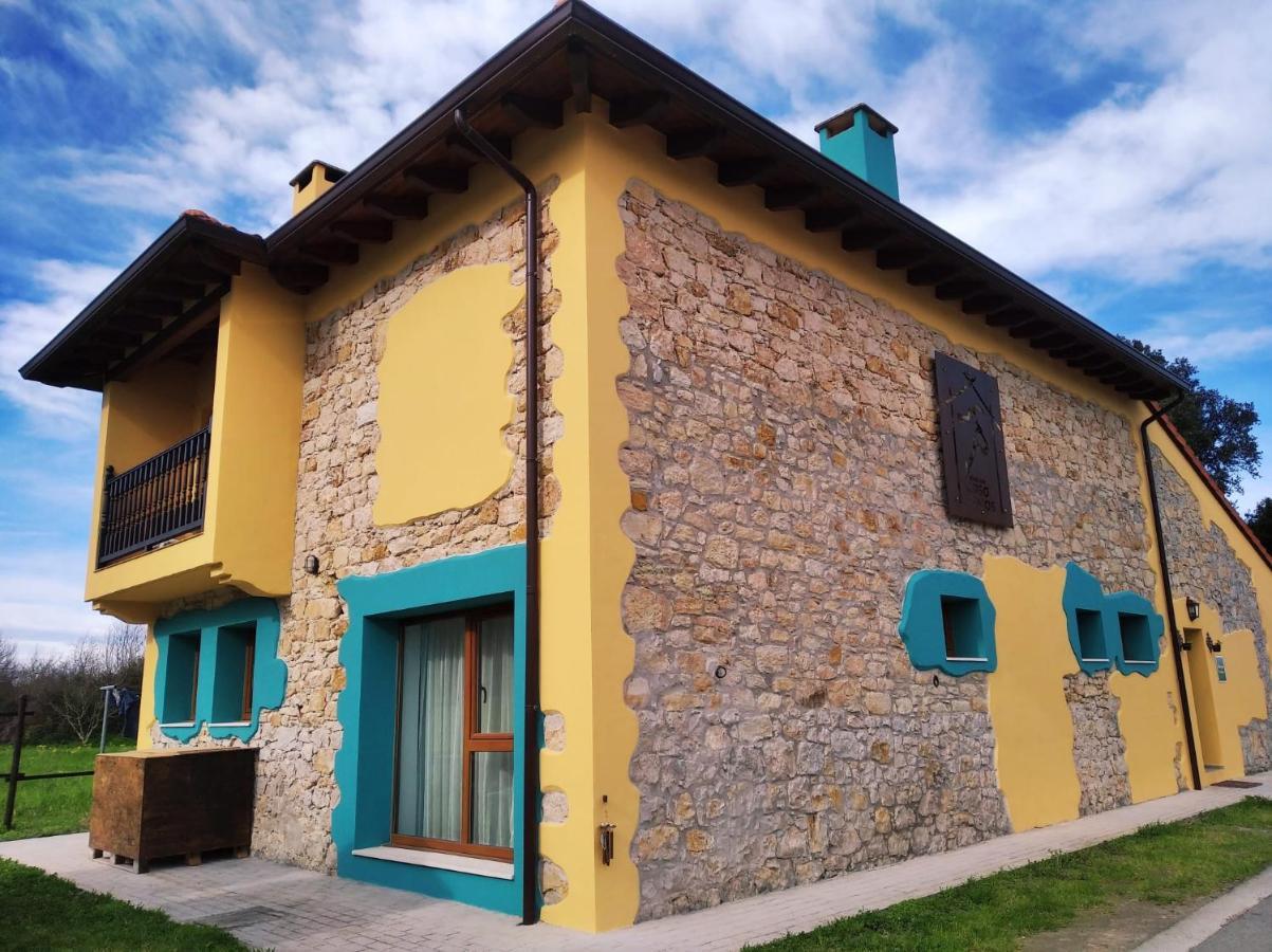 Albergue Casa Vacas Carriazo エクステリア 写真